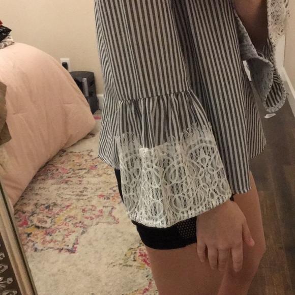 Shirt - Picture 2 of 3